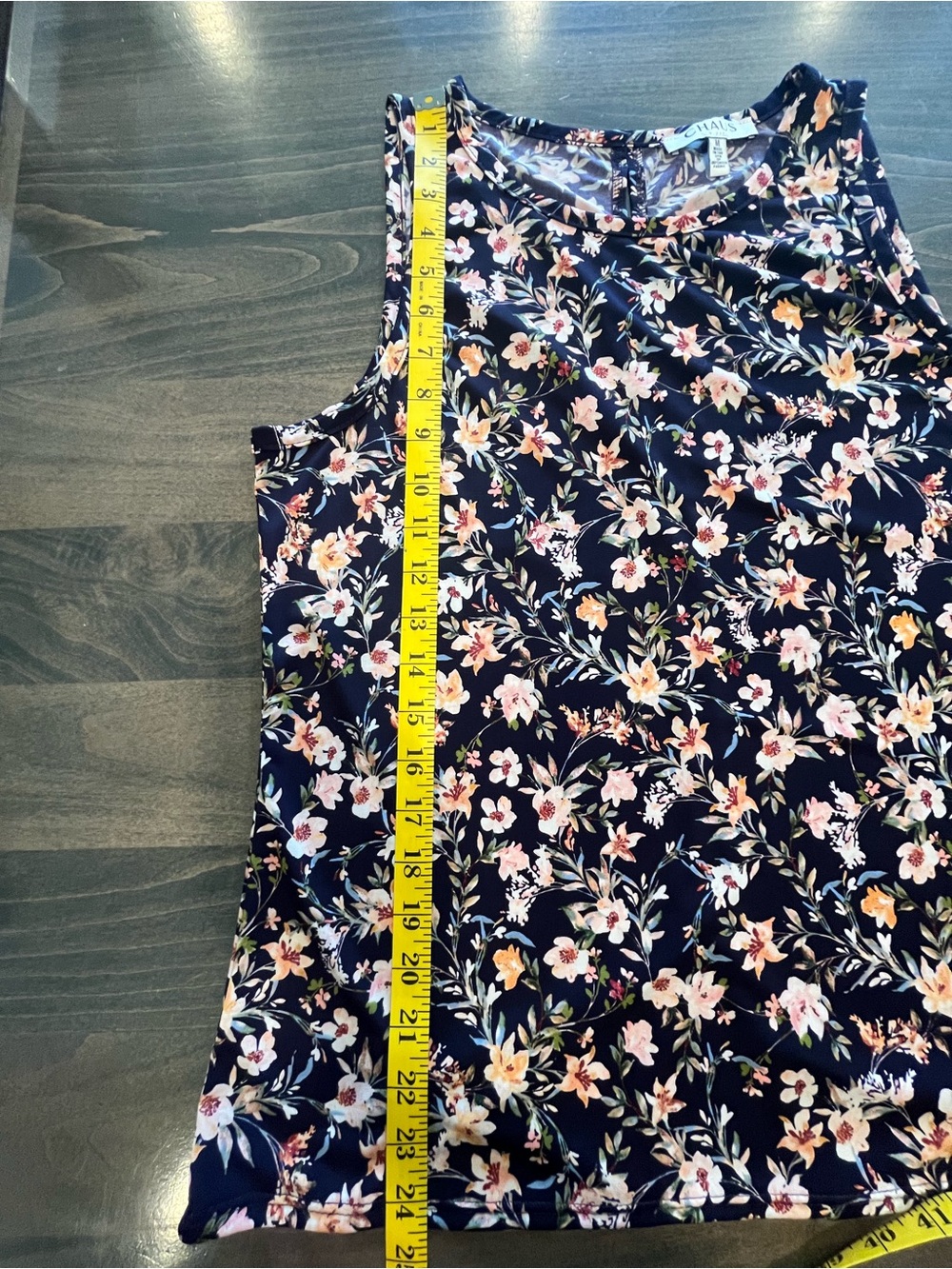 Chaus Navy Floral Blouse
Size: Medium - Picture 5 of 9